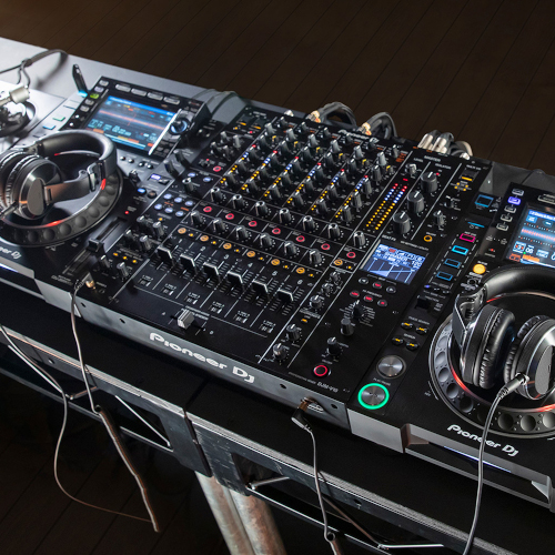 Table de mixage DJ pionnière
